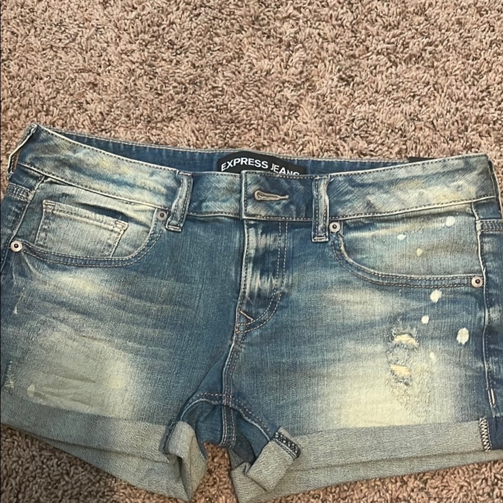 Jean shorts NWT